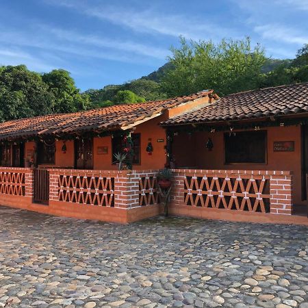 Hotelito Rincon De La Ceiba San José エクステリア 写真